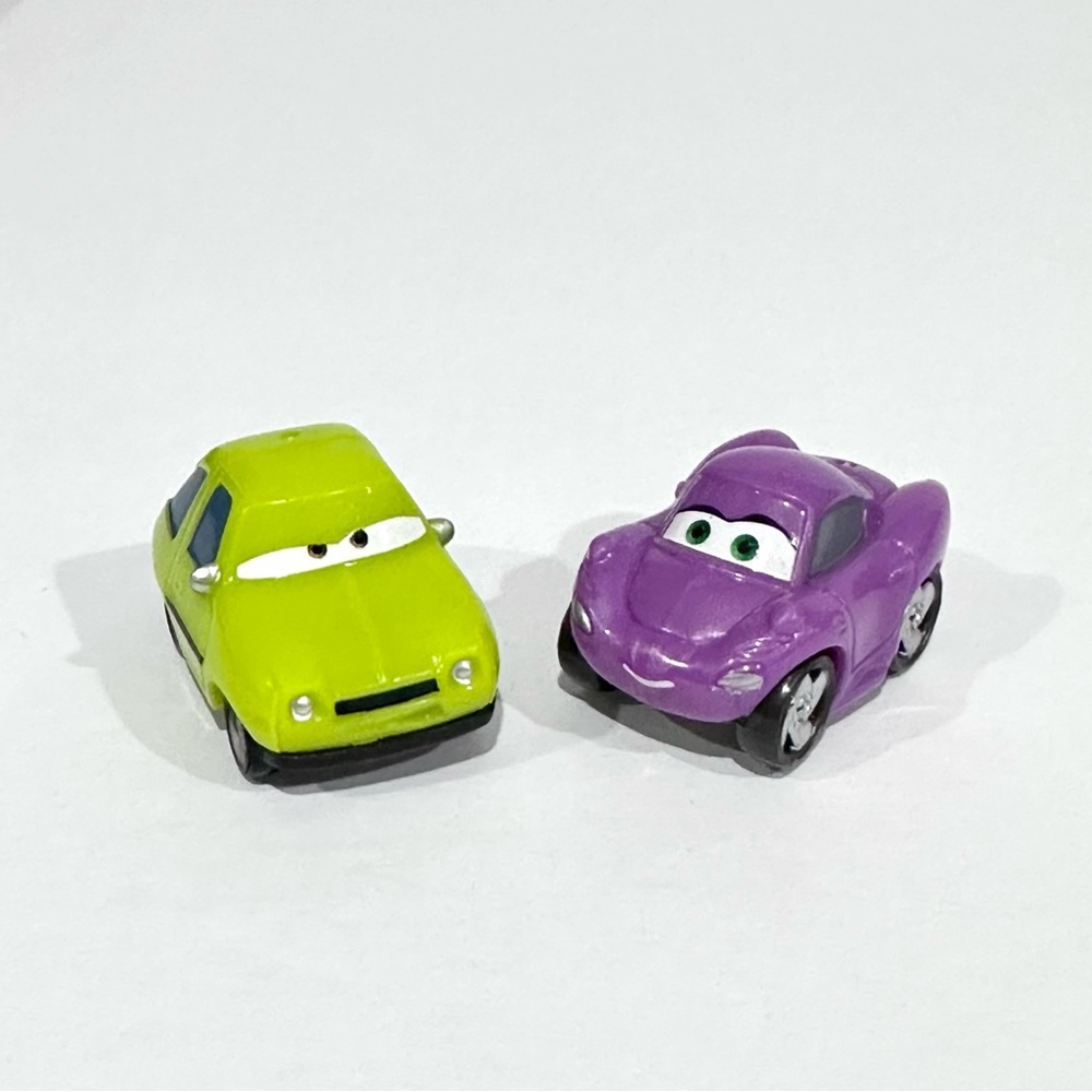 Disney Cars 2 Micro Drifters Holly Shiftwell & Villian Lemons Acer